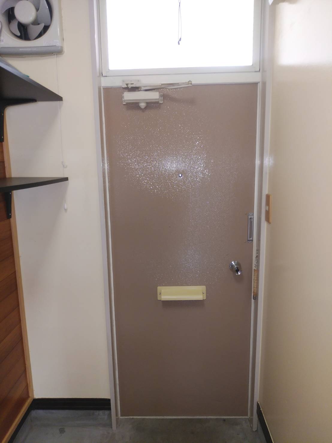 アムール21内観